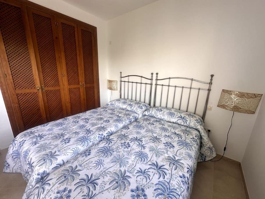 Costalita Beach Apartamento En เอสเตโปนา ภายนอก รูปภาพ